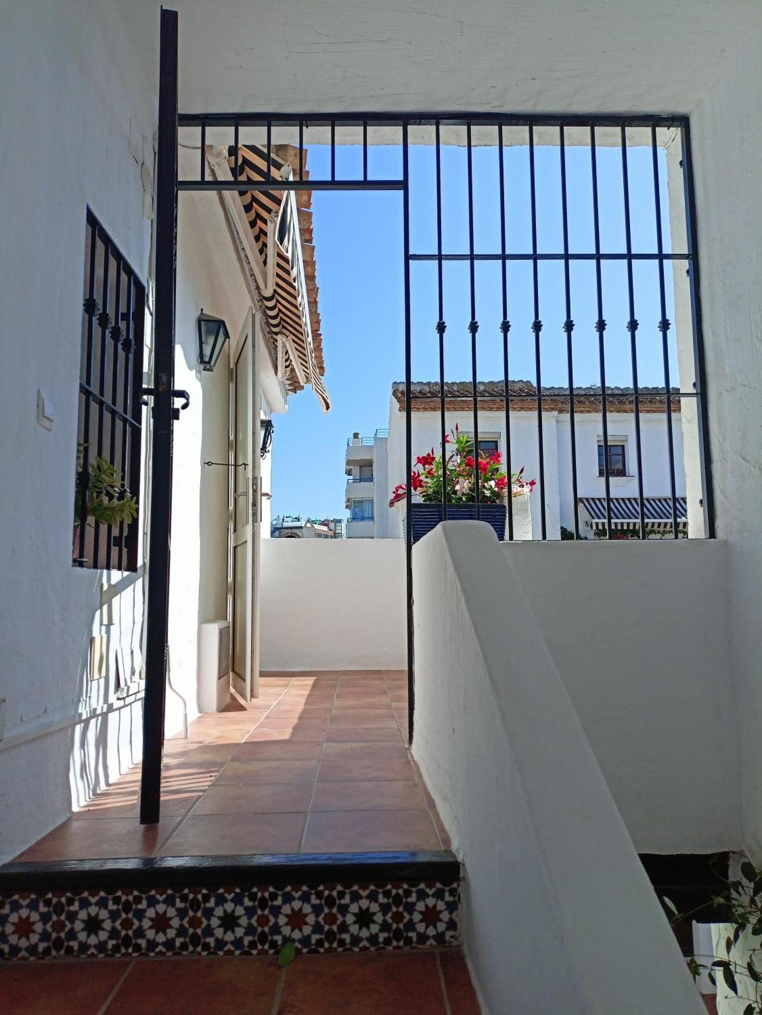 Pura Vida Apartment Torremolinos Bagian luar foto